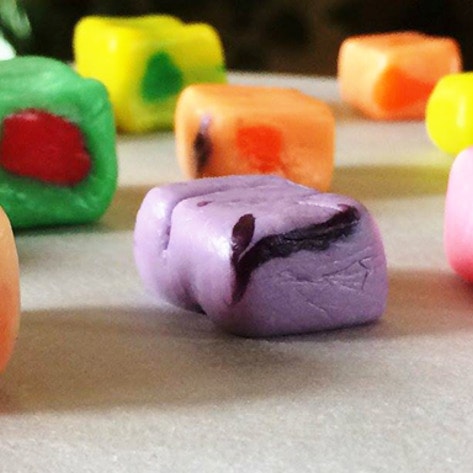 Iconic '80s Candy Bonkers! Makes a Vegan Comeback