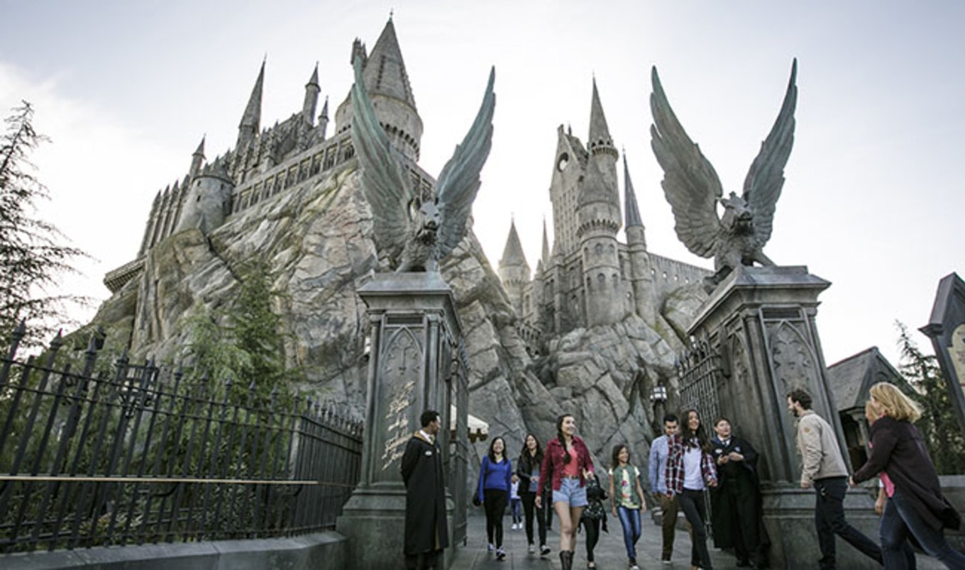 Harry Potter Stars Demand Vegan Butterbeer