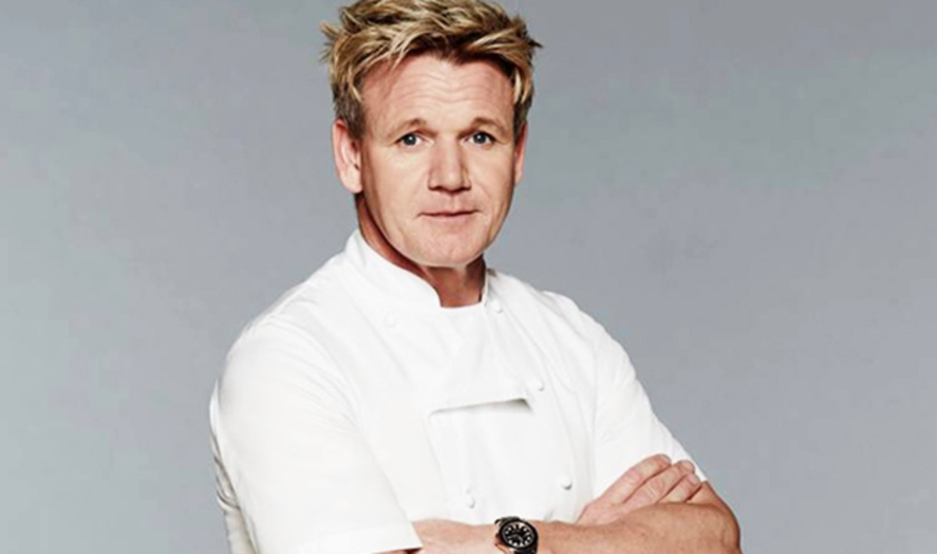Gordon Ramsay Competes in Vegan Cook-Off