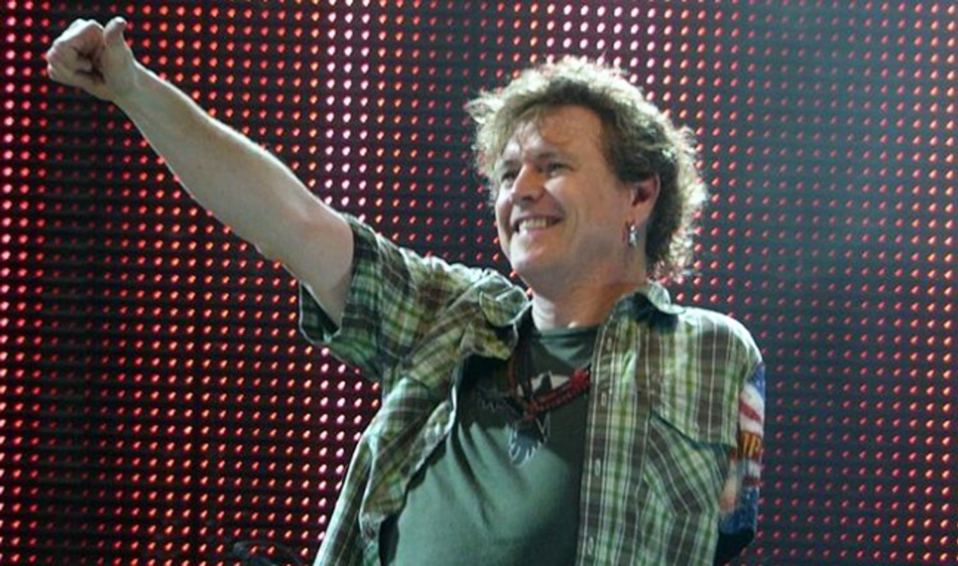 Def Leppard Drummer Rick Allen Debuts Vegan Bag Line