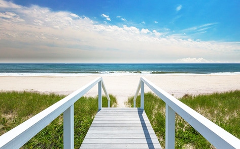 The Hamptons Gets Its First Vegan Café