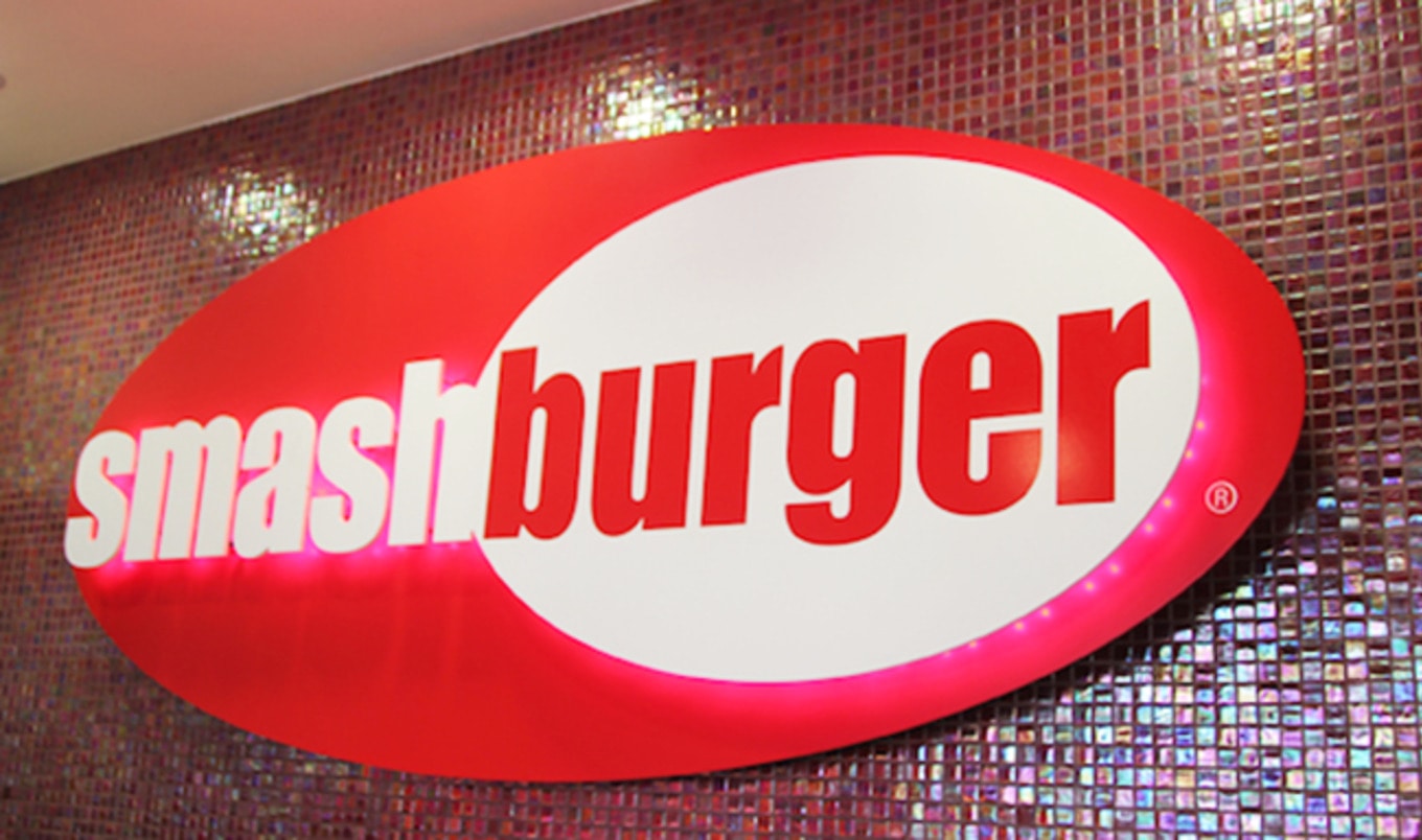 Fast-Food Chain Smashburger Debuts Meat-Free Menu