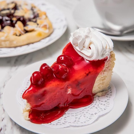 VegNewsVegandaleDanishBakery