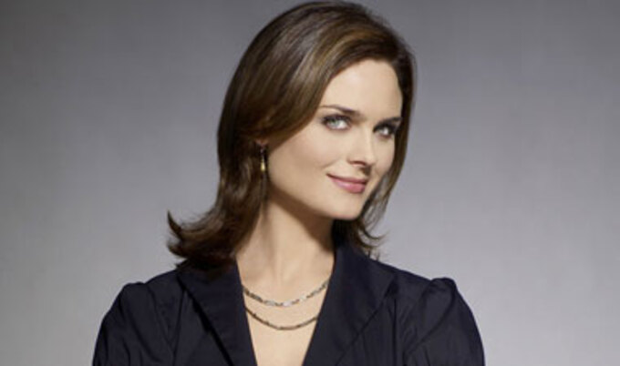 vndemily-deschanel