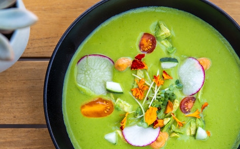 Four Seasons Hotel in Beverly Hills Debuts Vegan Menu&nbsp;