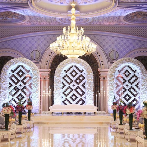 Ritz-Carlton in Saudi Arabia Hires Female Vegan Chef