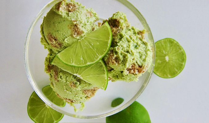 VegNews.RawKeyLimePieIceCream.AmyLyons