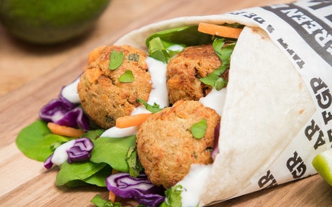Vegan Soccer Team Debuts Plant-Based Lunches For Kids