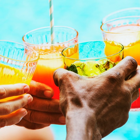 Hang on to the Last Days of Summer by Hosting an Outdoor Vegan Cocktail Party on the Cheap