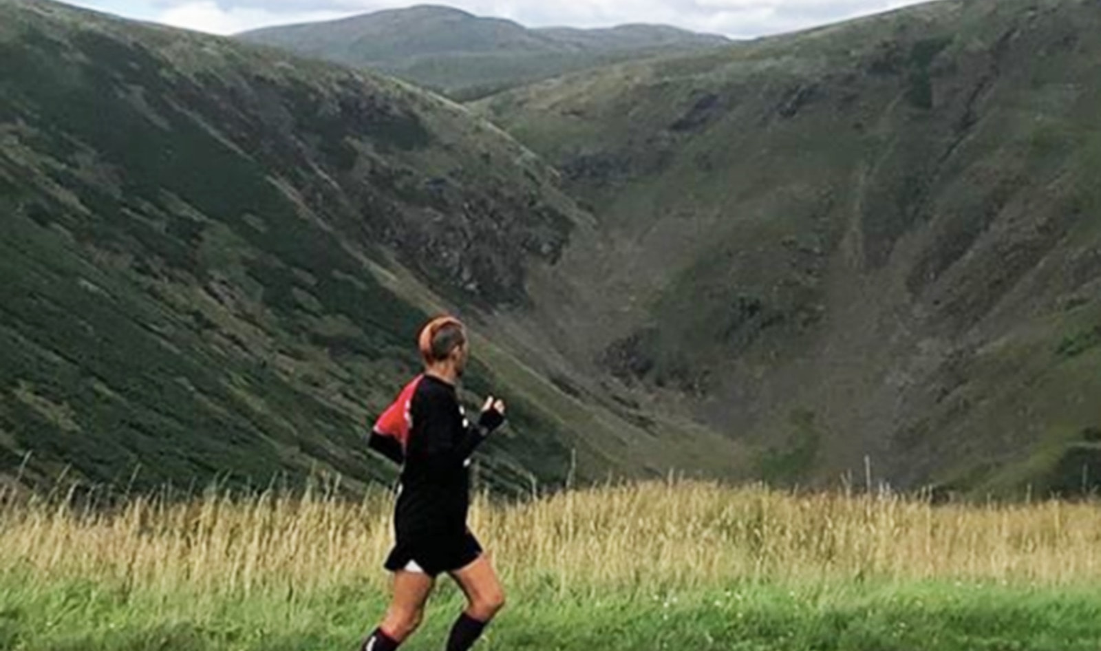 Vegan Runner Aims to Break Record Running Across Britain