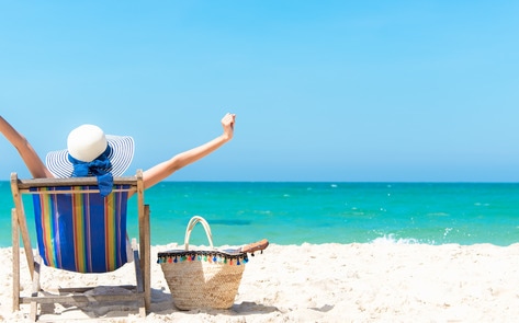 How to Pack the Perfect Vegan Beach Bag