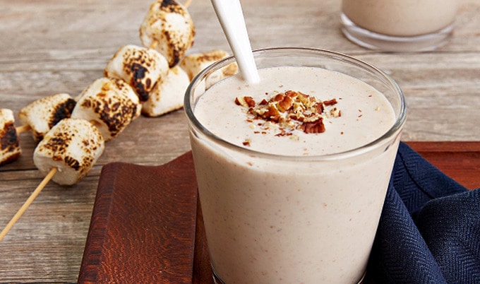 VegNews.ToastedMarshmallowPecanMilkshake