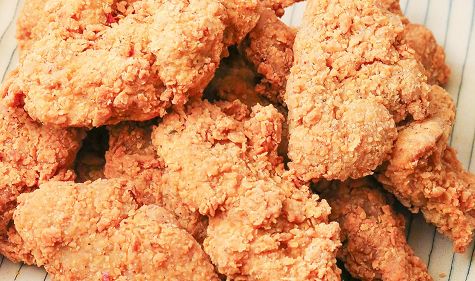 Fried Chicken Festival Welcomes Its First Vegan Chicken Vendor