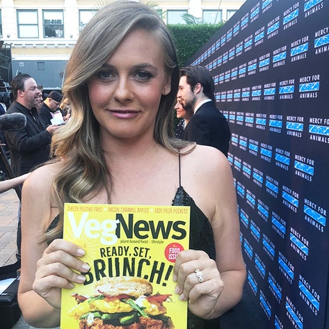 VegNews.AliciaSilverstoneMFAGala