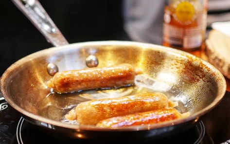 VegNews.NewAgeMeatsPorkSausage