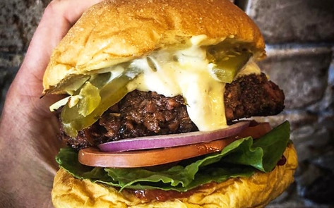 Burgerpalooza Welcomes Its First Vegan Burger Vendor