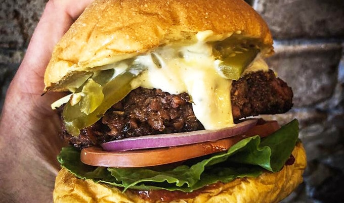 VegNews.SoulBurgerVegan