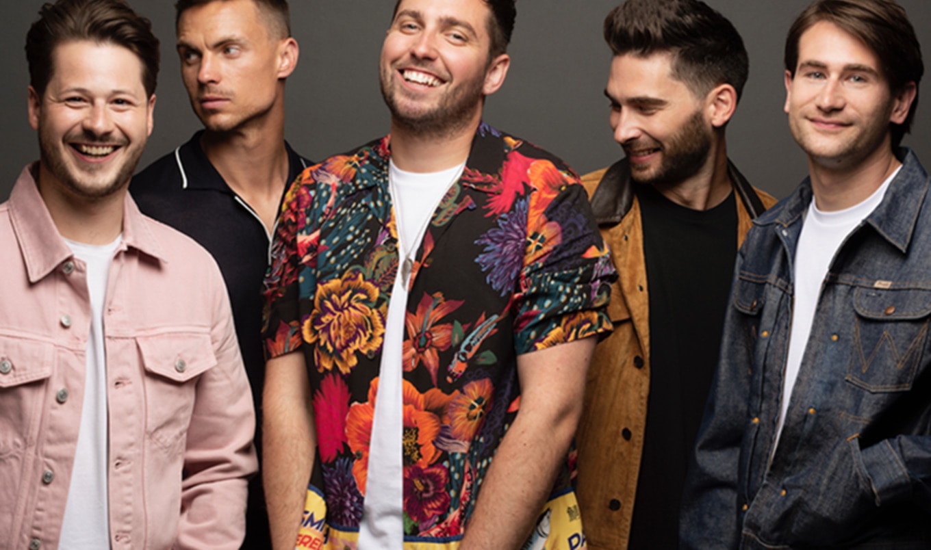 English Pop Band “You Me At Six” Celebrates New Album with Vegan Kebab
