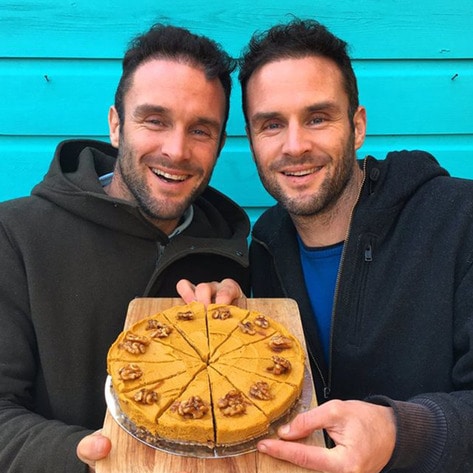 Twin Brothers Host Vegan Murder-Mystery Dinner