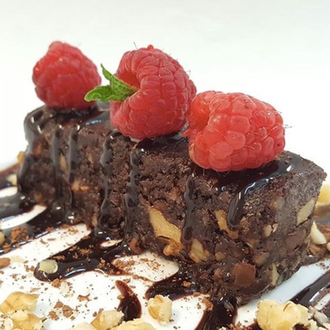 VegNews.VeganDeliandDessertsChunkieDunkies