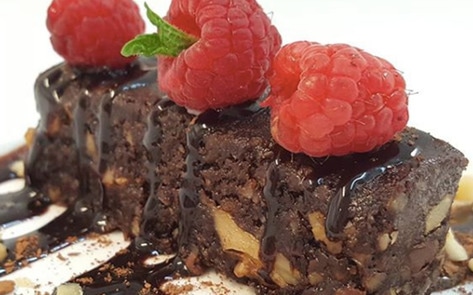 New Vegan Deli and Dessert Shop Opens in Florida