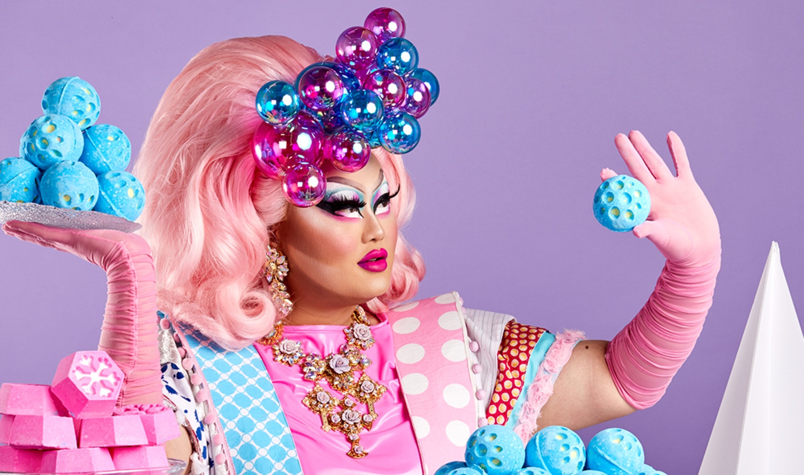 LUSH Celebrates <i>RuPaul’s Drag Race</i> with Vegan Christmas Products