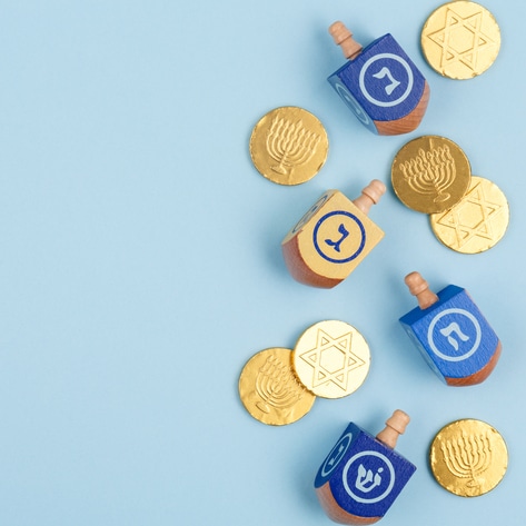 8 Ways to Celebrate Hanukkah, Vegan-Style 