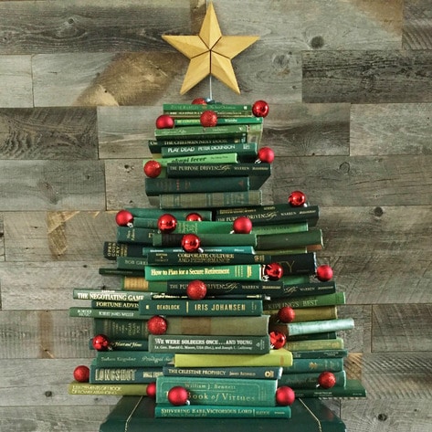 7 Household Items Easily Transformed into Vegan Holiday Décor
