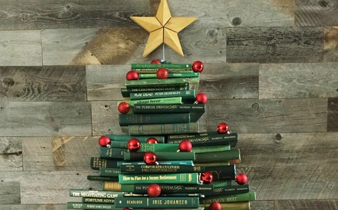 7 Household Items Easily Transformed into Vegan Holiday Décor