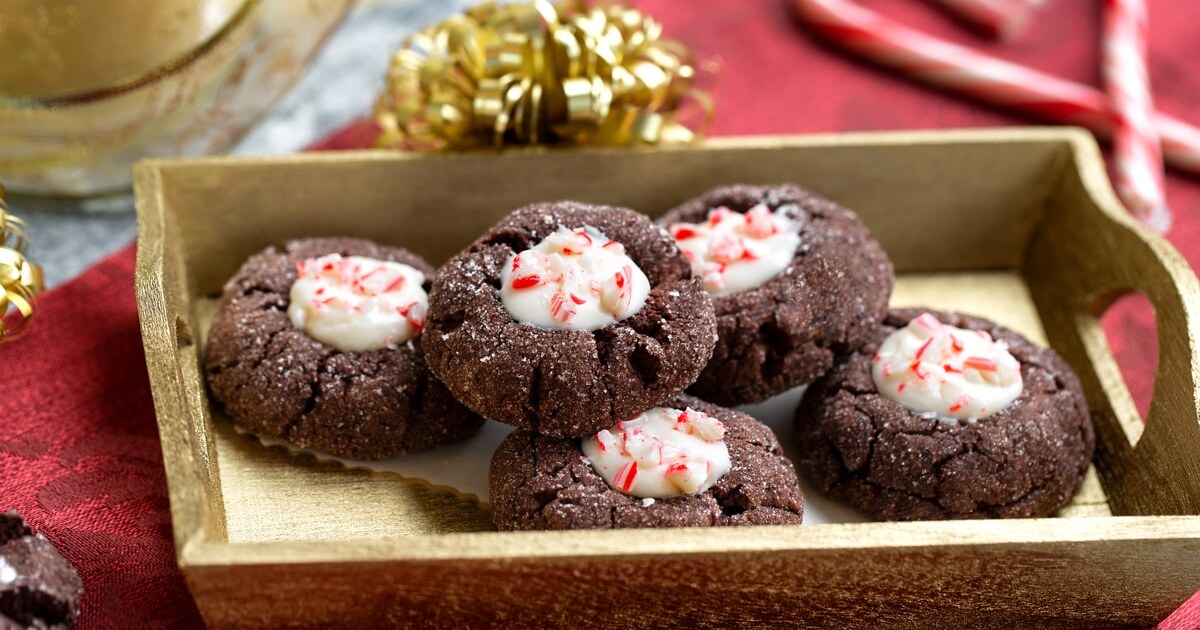 Vegan Chocolate Peppermint Buttercream Buttons | VegNews