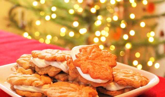 Maple Sandwich Cookies with Maple Cream Cheese Filling 