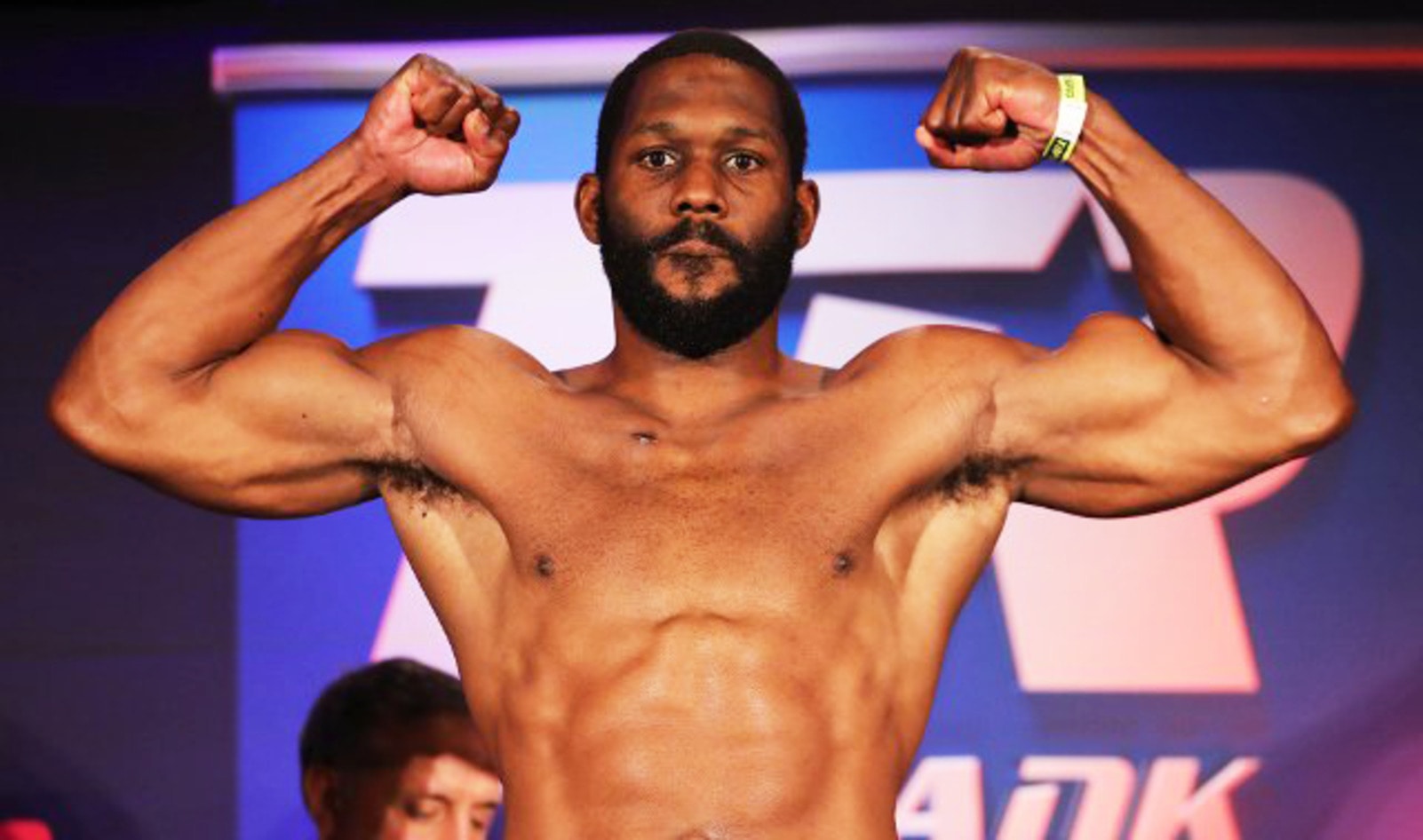 Boxer Bryant Jennings Competes to Become First Vegan World Heavyweight Champ