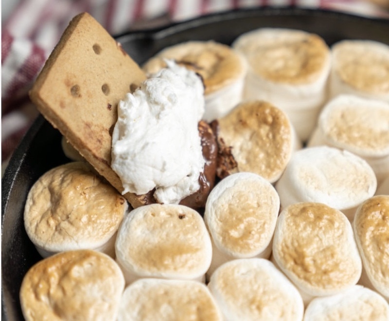 VegNews.veganskilletsmores 