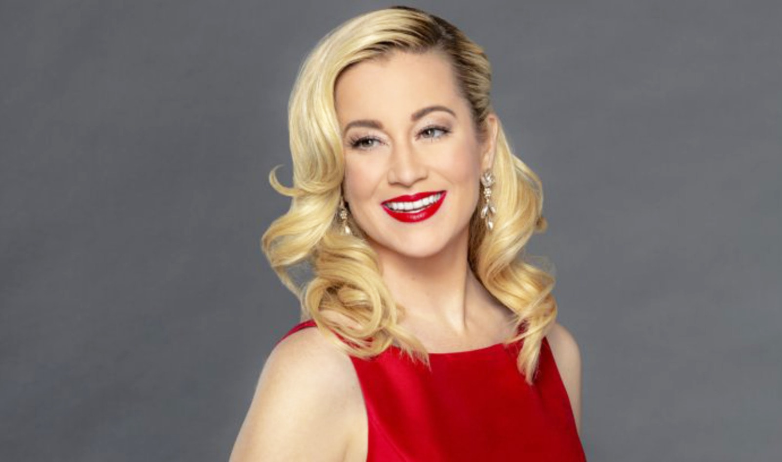 Kellie Pickler Hosts Vegan Pre-Grammys “Run to the Red Carpet”