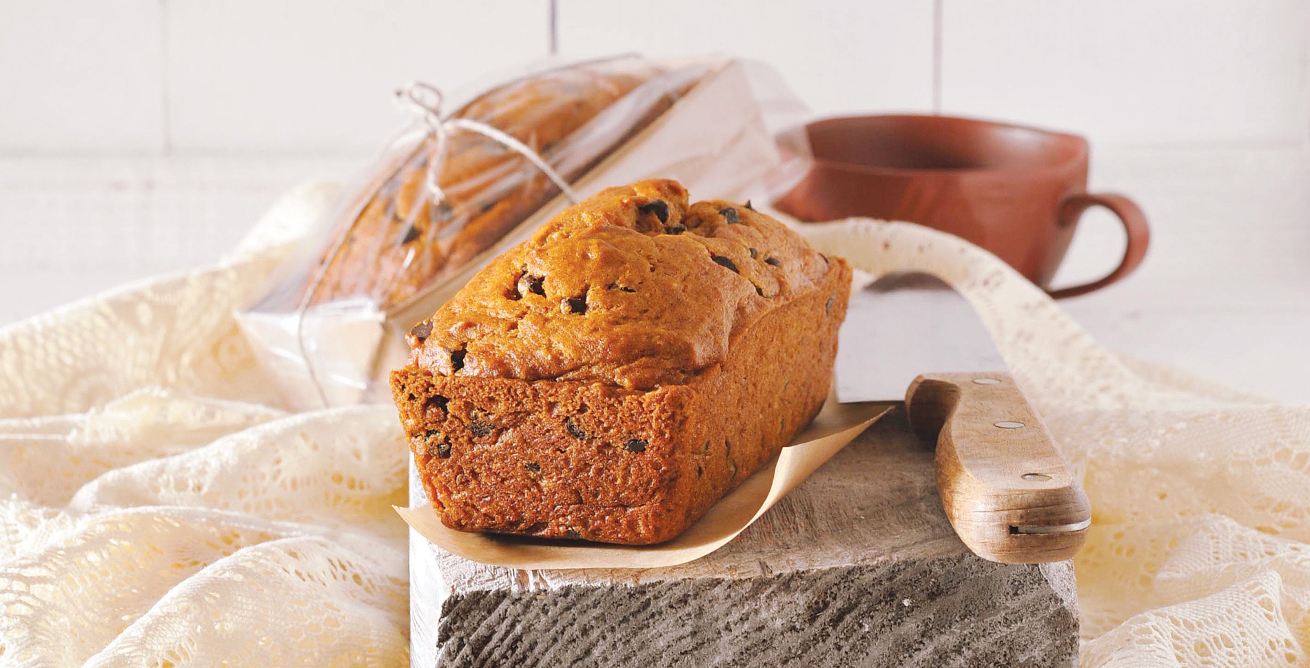 Mini Vegan Pumpkin Chocolate Chip Loaves