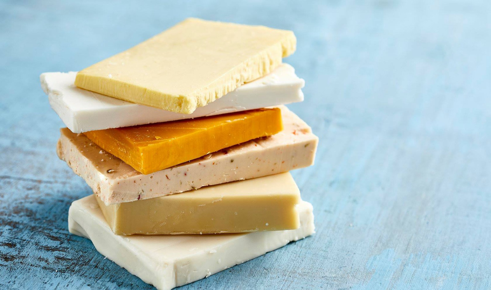 10 New Vegan Cheese Flavors Land in the US