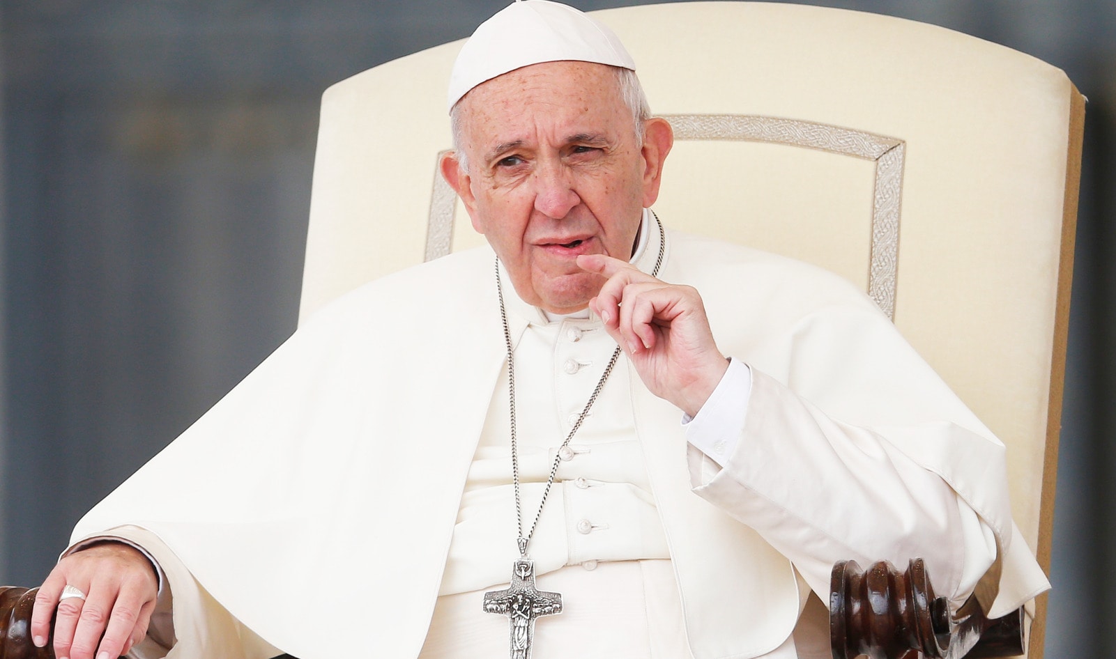 Pope Francis Responds to $1 Million Plea to Go Vegan for Lent