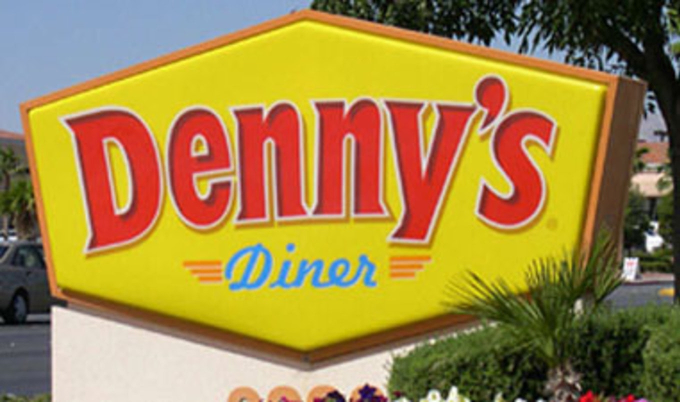 Denny's Serves Veggie Burgers