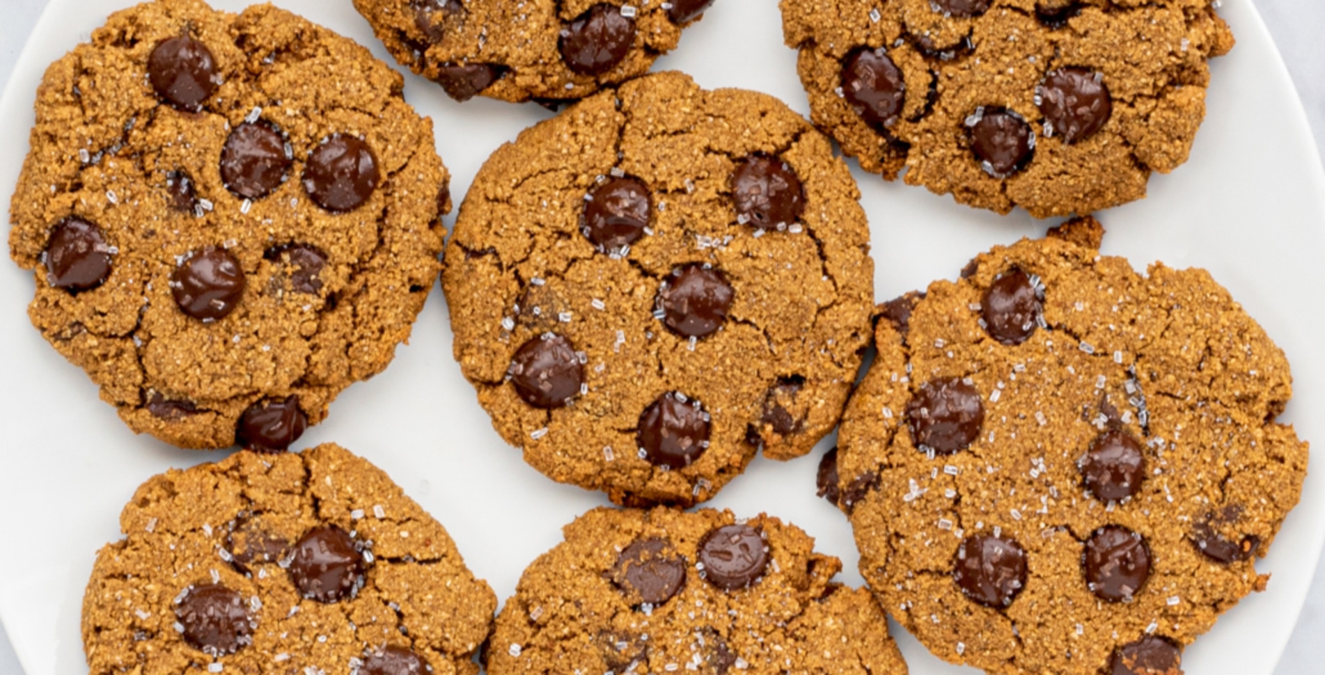 Vegan Pumpkin Spice Chocolate Chip Cookies