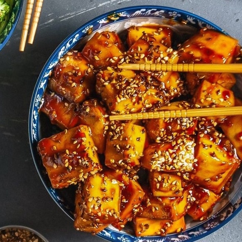 Vegan Sticky Orange Sesame Tofu