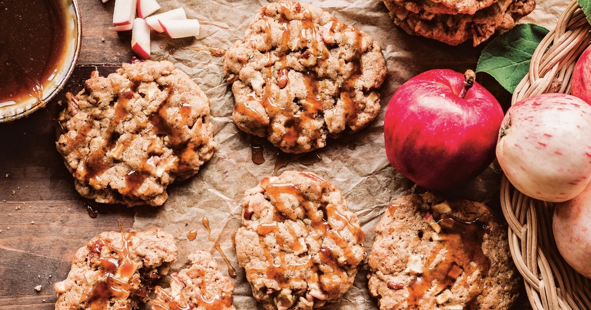 Vegan Caramel Apple Pecan Pie Cookies