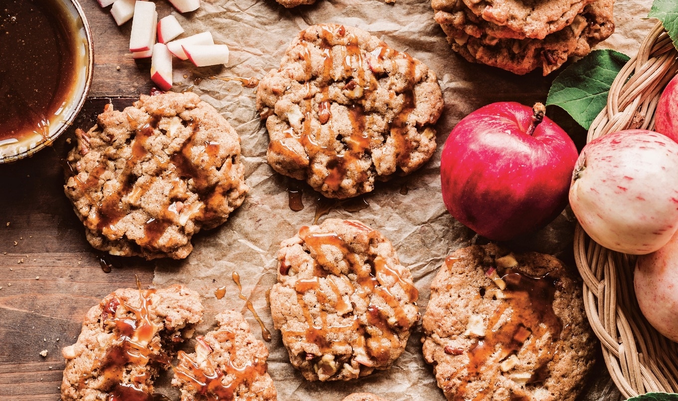 Vegan Caramel Apple Pecan Pie Cookies