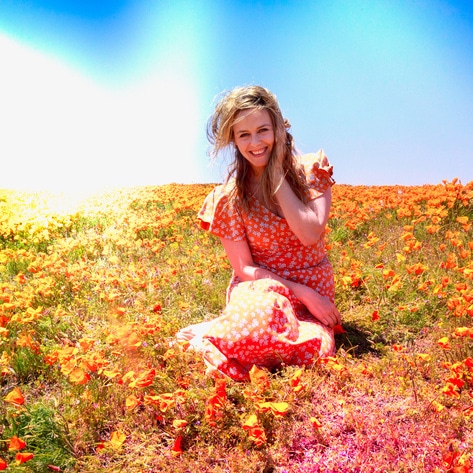 Want To Date A Vegan Celebrity? Alicia Silverstone Just Joined Dating App Bumble 
