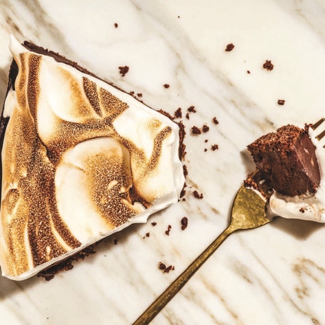 Vegan Chocolate Pecan Cheesecake With Toasted Meringue & Fudge Sauce
