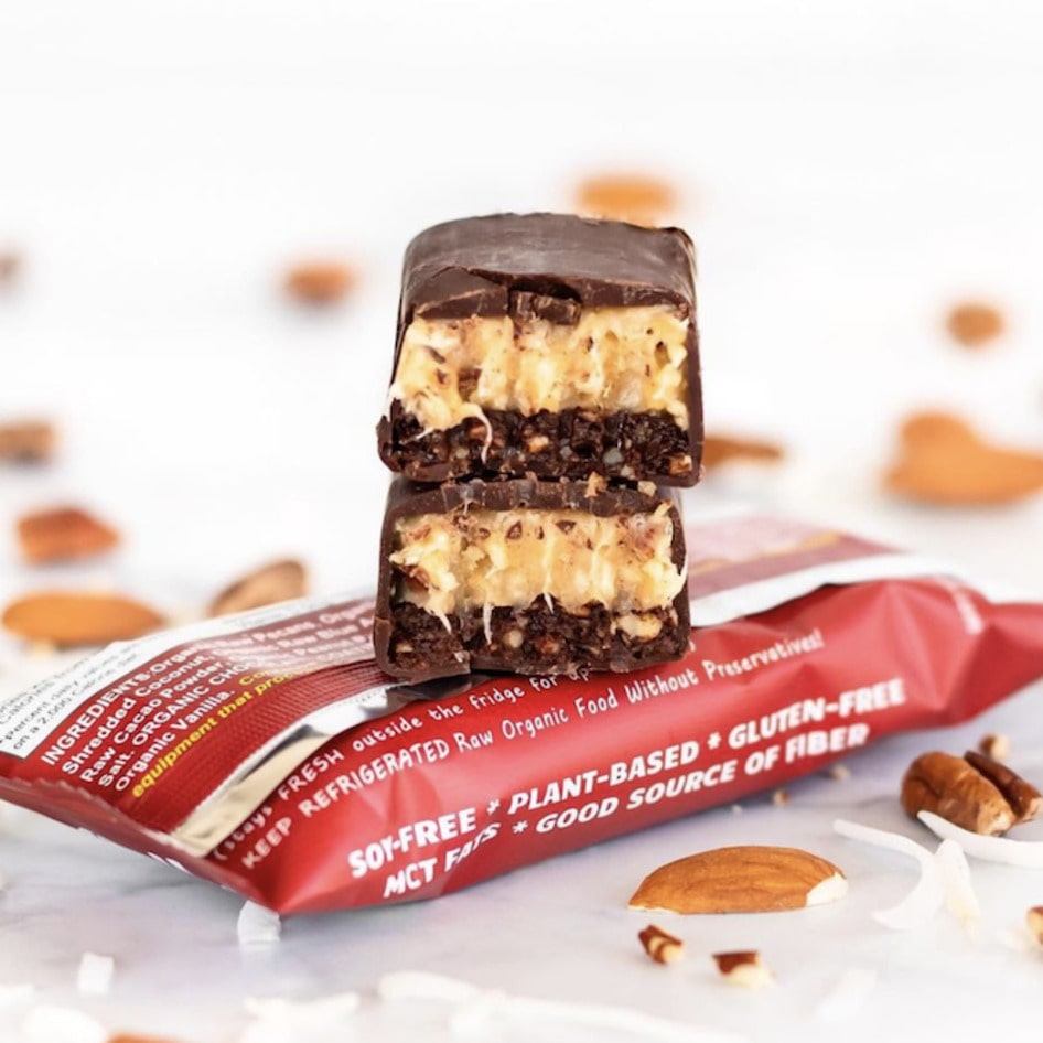 Satisfy Your Chocolate Cravings With These 28 Creamy, Dairy-Free, and Totally Delicious Candy Bars