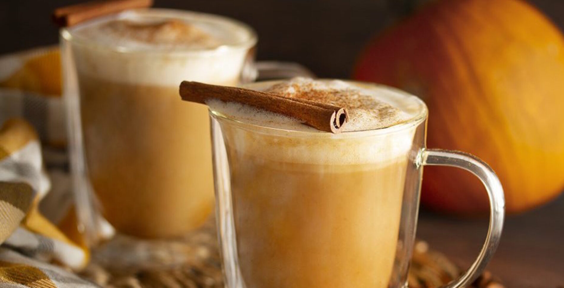 Creamy Vegan Pumpkin Spice Chai Latte