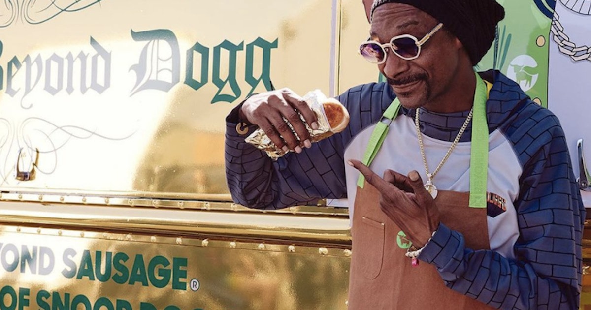 Snoop Dogg Isn't Vegan, But He May Just Be the Reason You Are - Vimarsana News