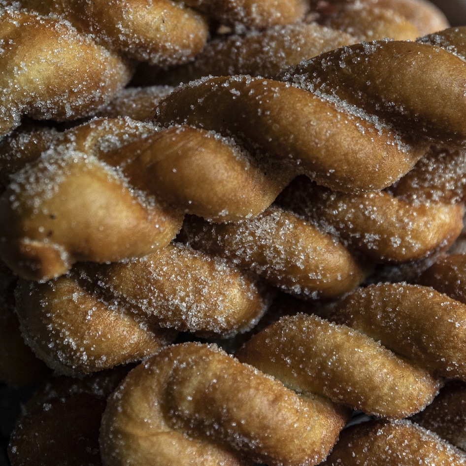 Vegan Korean Kkwabaegi (Twisted Sugar Doughnuts)