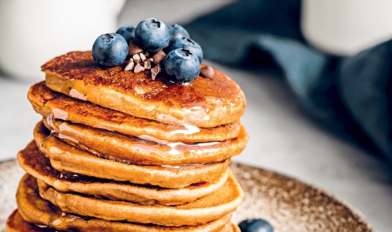 Fluffy Plant-Based Oat Milk Pancakes