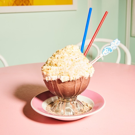 Loved by Marilyn Monroe and Beyoncé, NYC’s Serendipity3 Just Launched a Vegan Frozen Hot Chocolate